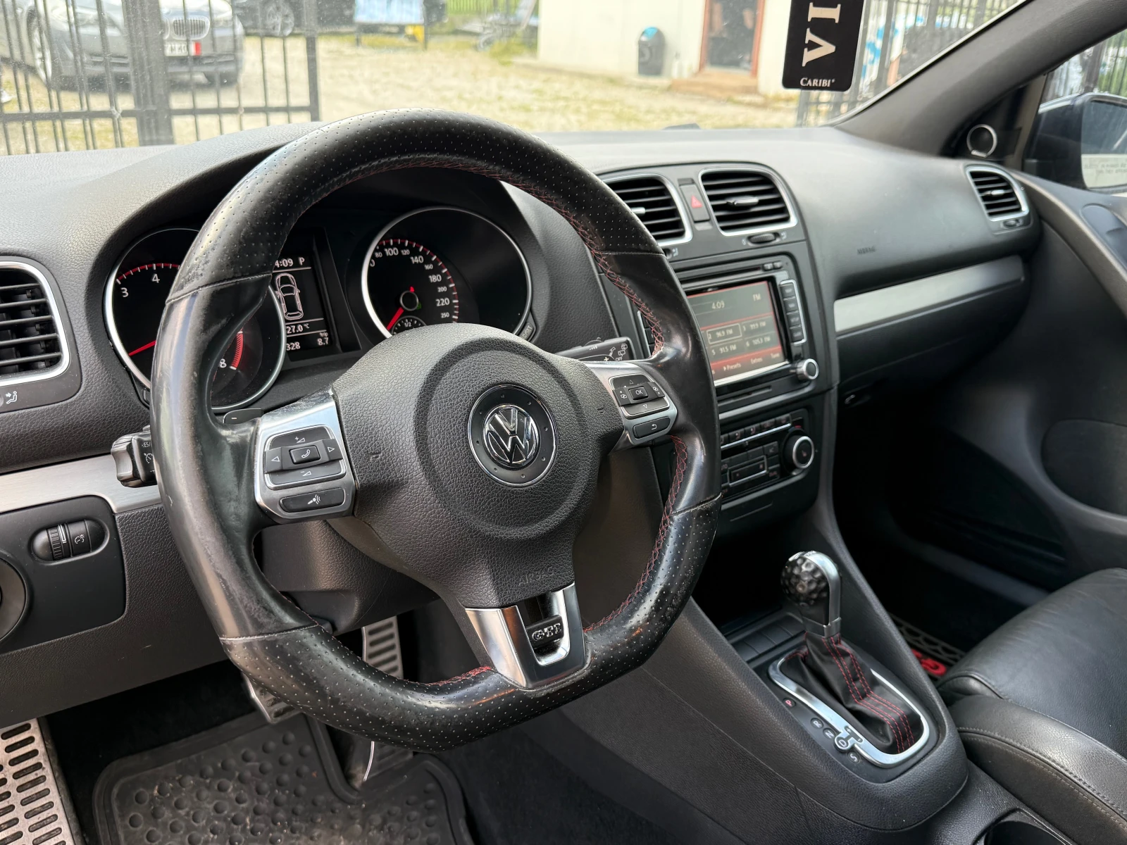 VW Golf GTI - изображение 7