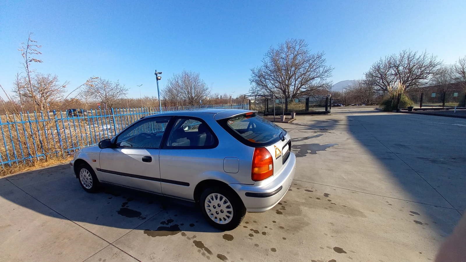 Honda Civic 1.4i - изображение 3