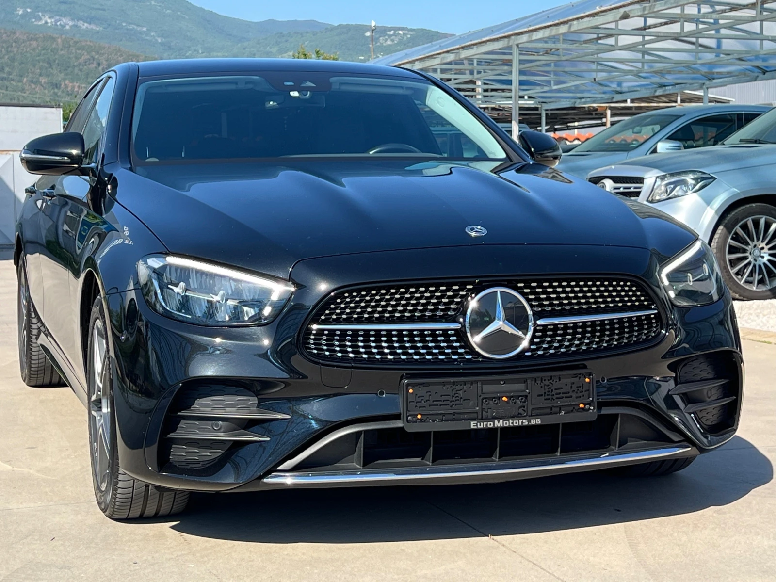 Mercedes-Benz E 300 de, 4-MATIC, AMG LINE, PHEV-FULL SERVICE MERCEDES- - изображение 3