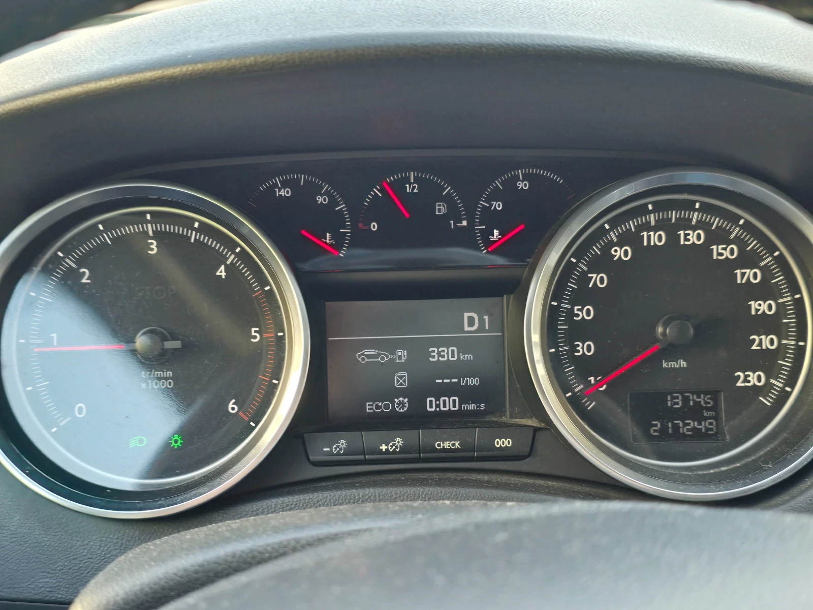 Peugeot 508 SW - изображение 4