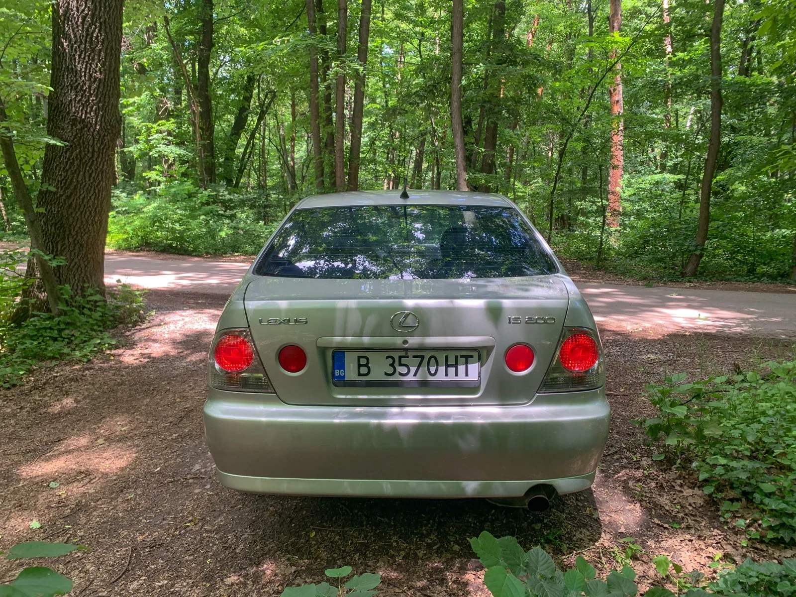 Lexus IS 200  - изображение 4