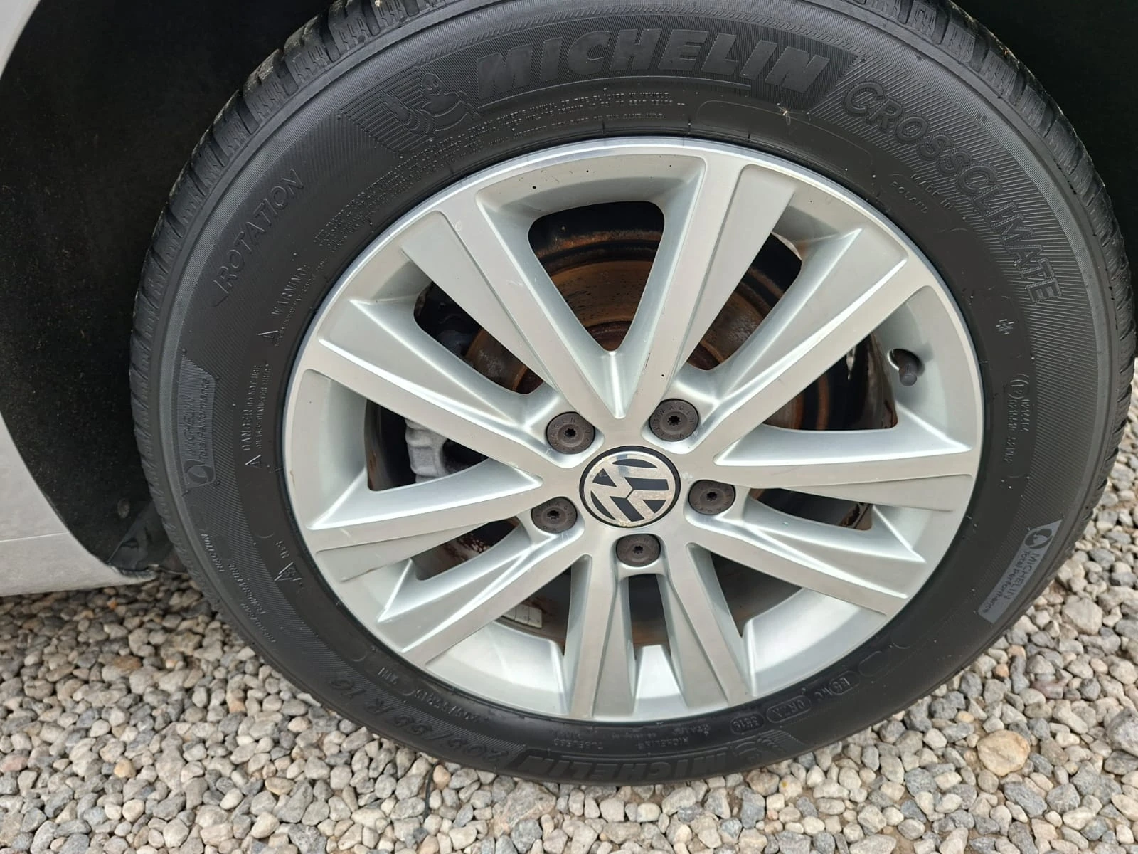 VW Golf 1.6 TDI | Mobile.bg — изображение 16