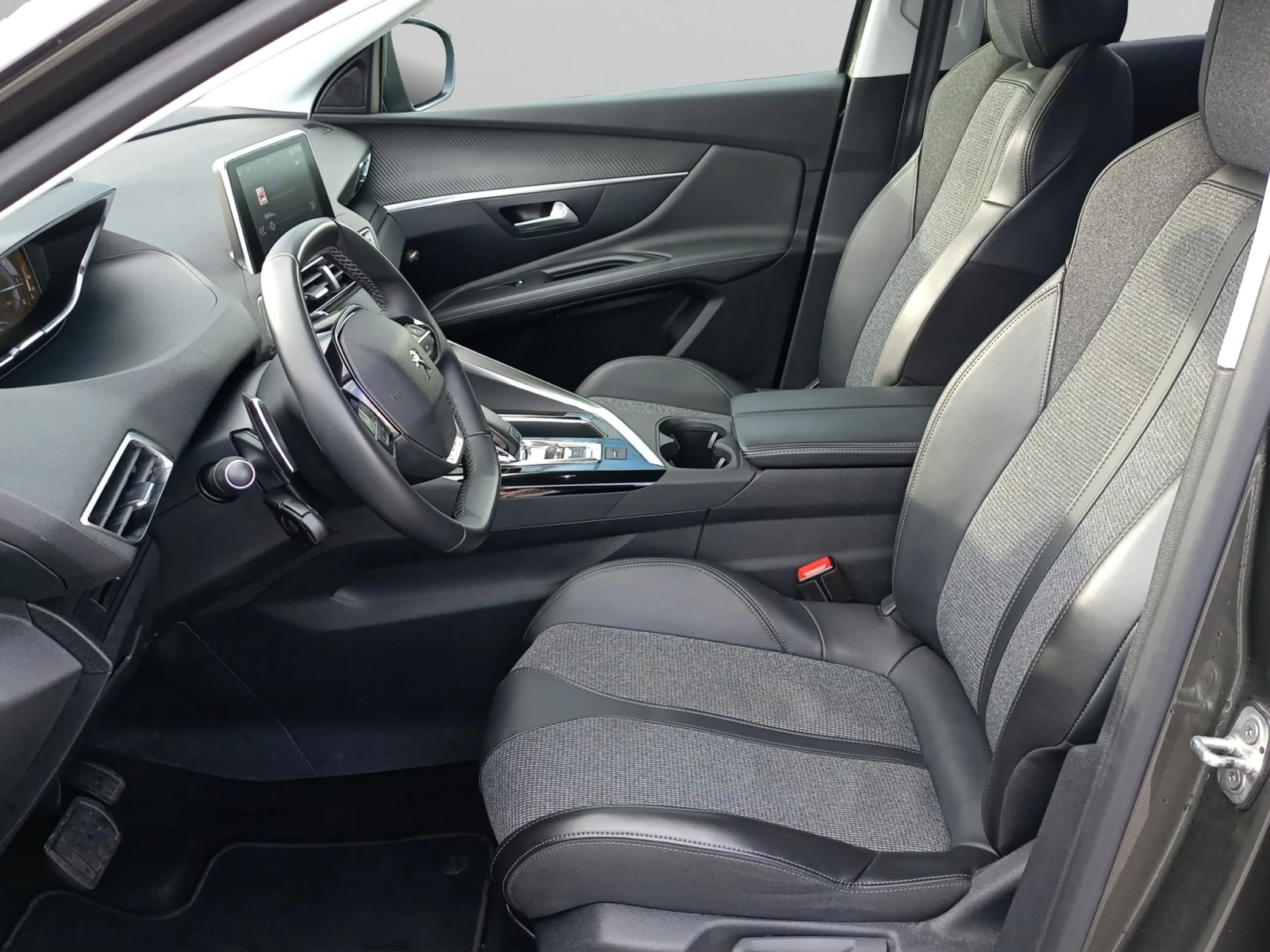 Peugeot 3008 NEW ALLURE 1.5 BlueHDi 130 EAT8 EURO 6 - изображение 10