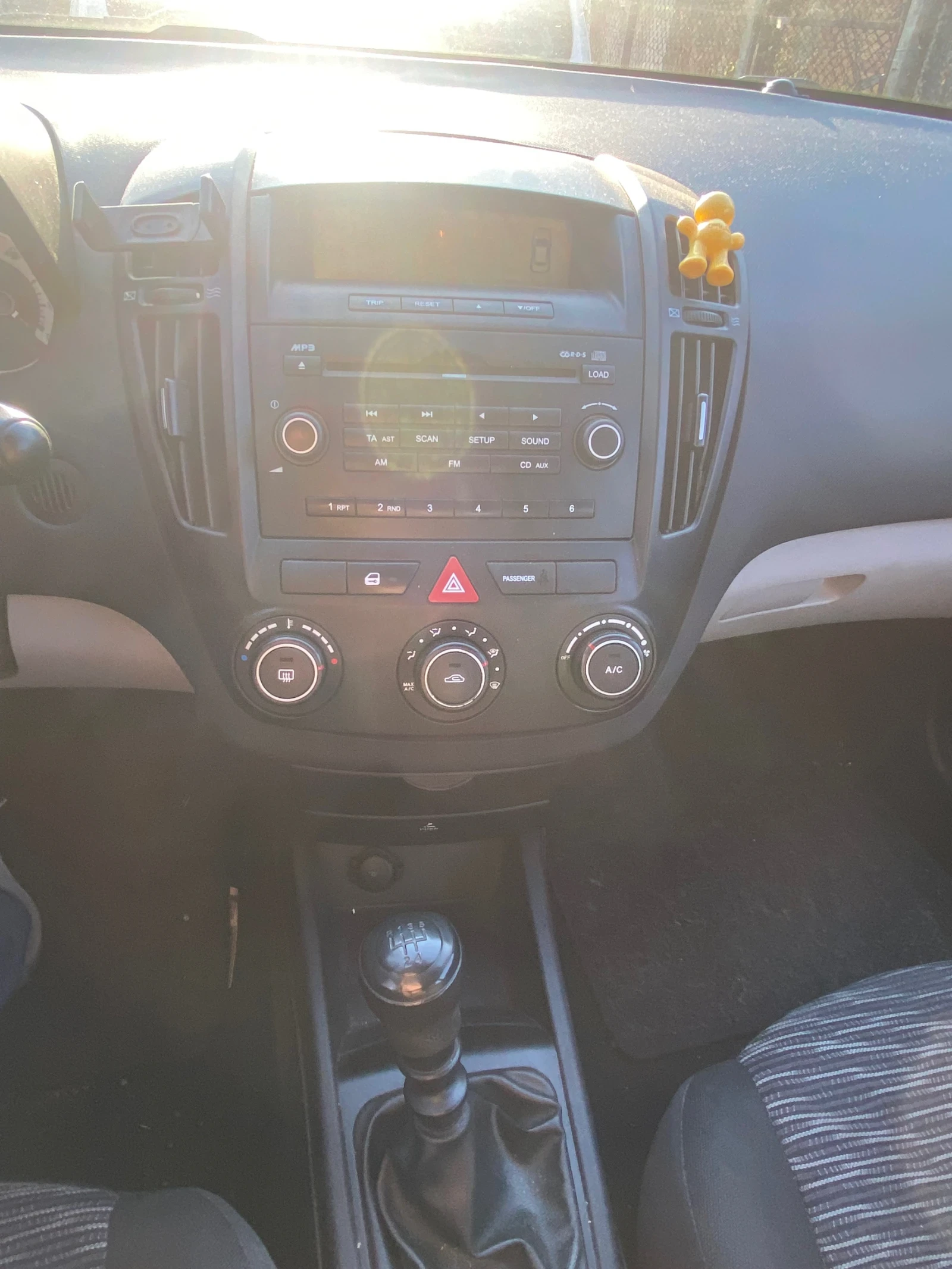 Kia Ceed 1.4 ��� ��������� | Mobile.bg � ����������� 7