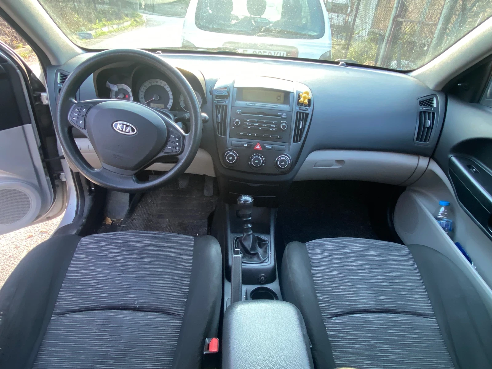 Kia Ceed 1.4 ��� ��������� | Mobile.bg � ����������� 8