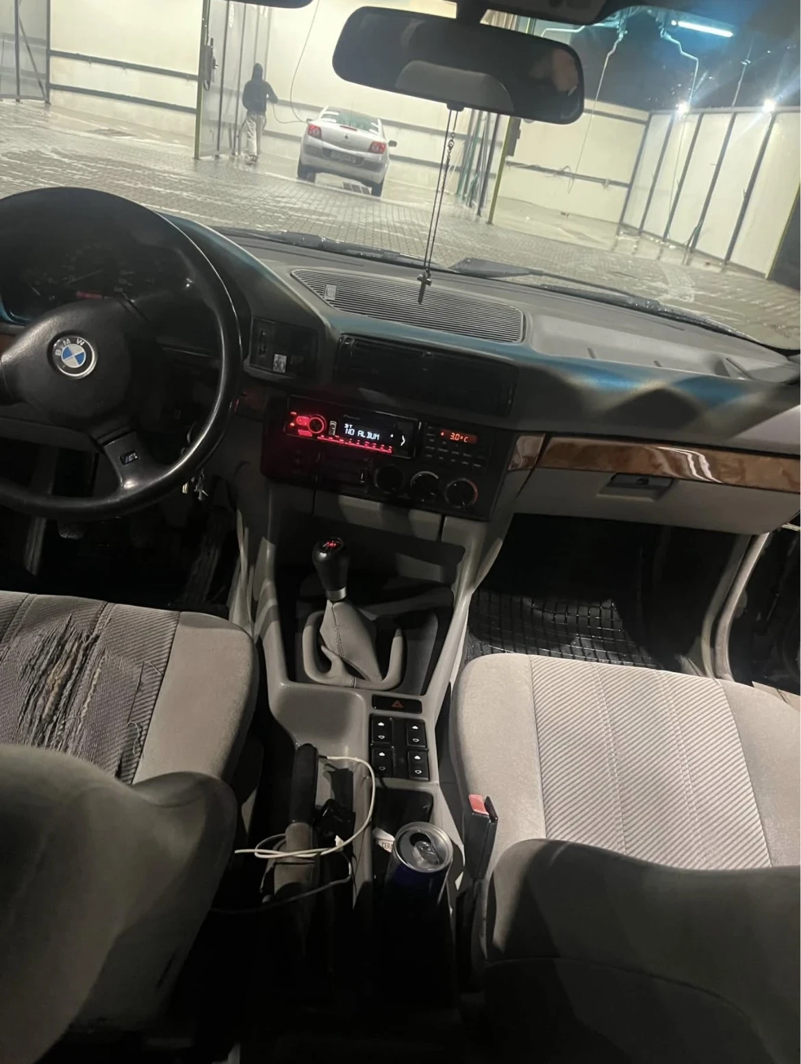 BMW 520  - изображение 5