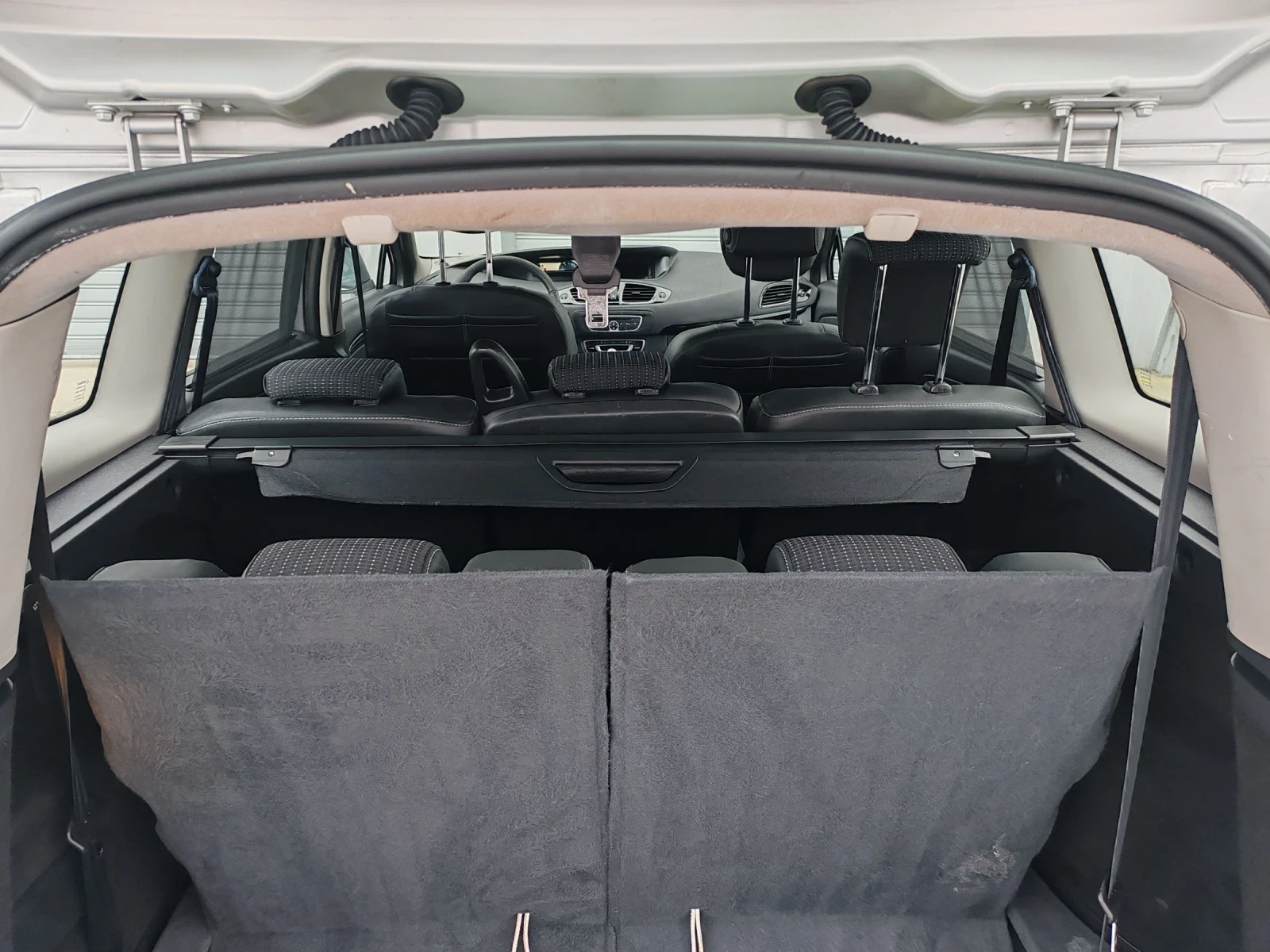 Renault Scenic 1.6dci 130kc 6+ 1 Navi | Mobile.bg � ����������� 15