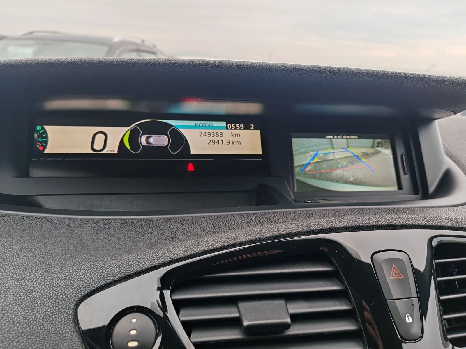 Renault Scenic 1.6dci 130kc 6+ 1 Navi | Mobile.bg � ����������� 12