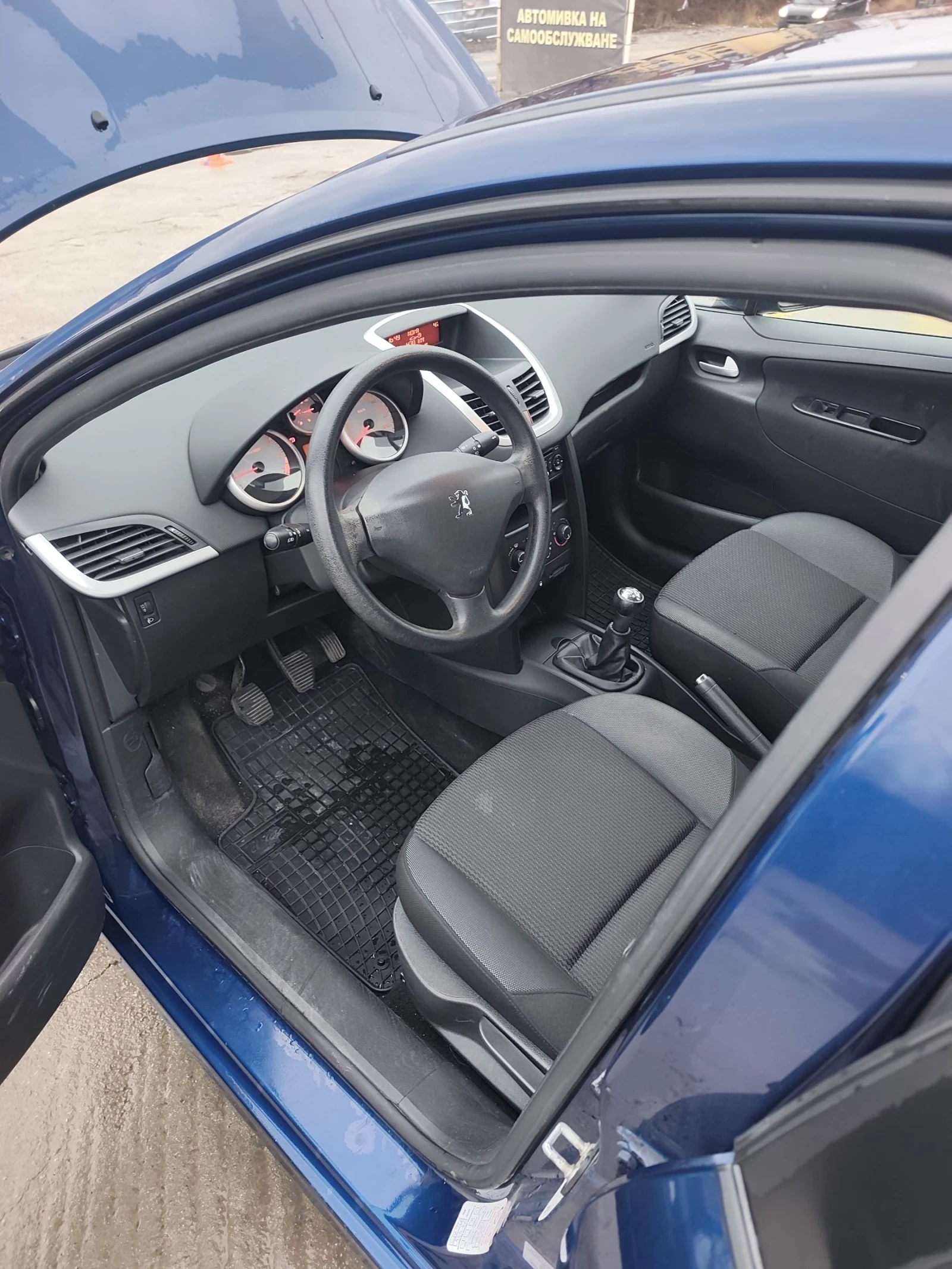 Peugeot 207 2010�. | Mobile.bg � ����������� 15