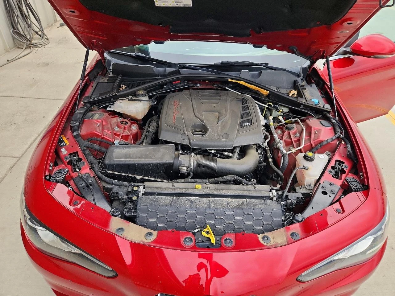 Alfa Romeo Giulia TI| HARMAN/KARDON| DISTRONIC| ПАНО, снимка 11 - Автомобили и джипове - 54259300