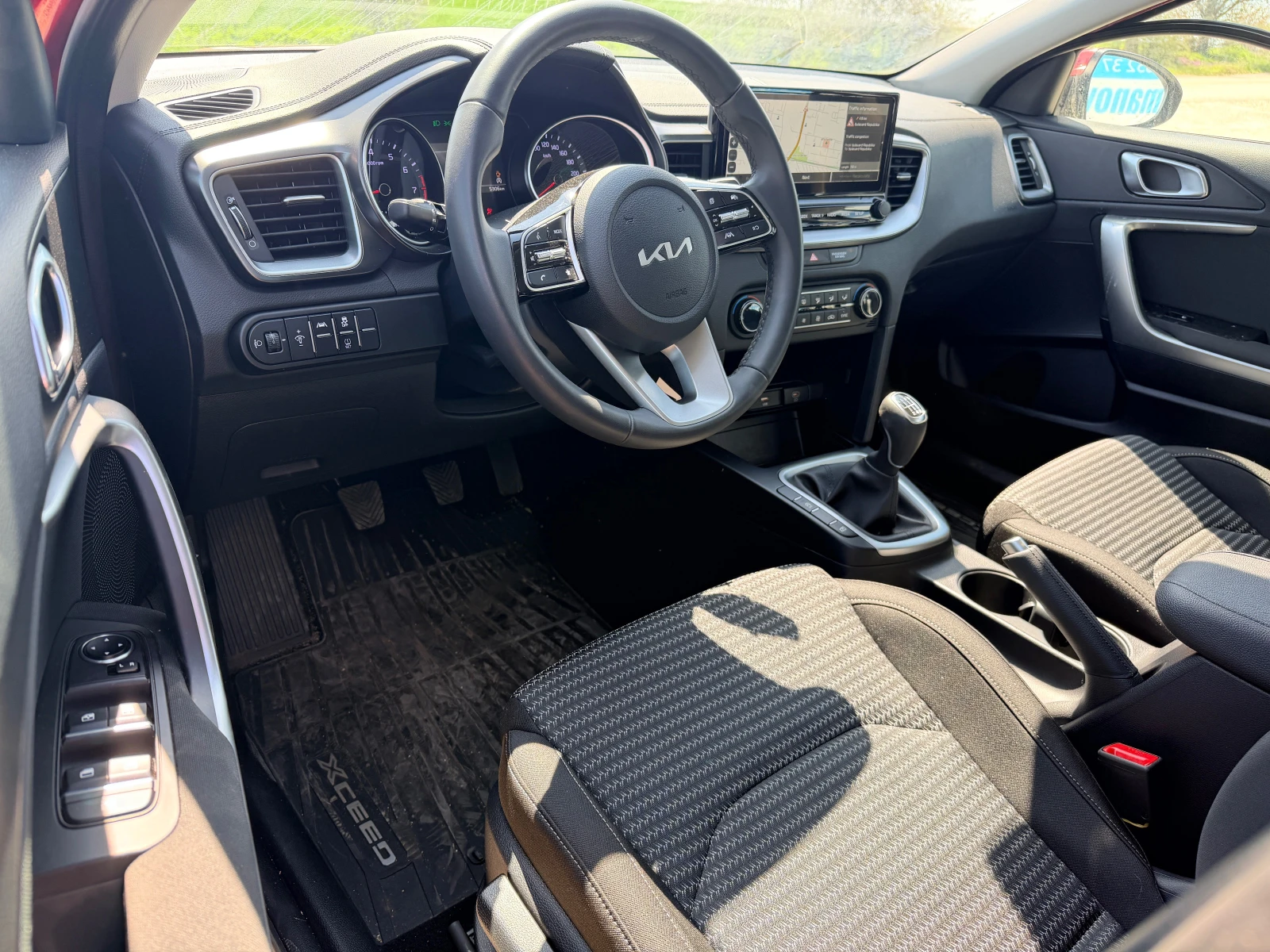 Kia XCeed 1.5 T-GDI | Mobile.bg � ����������� 9