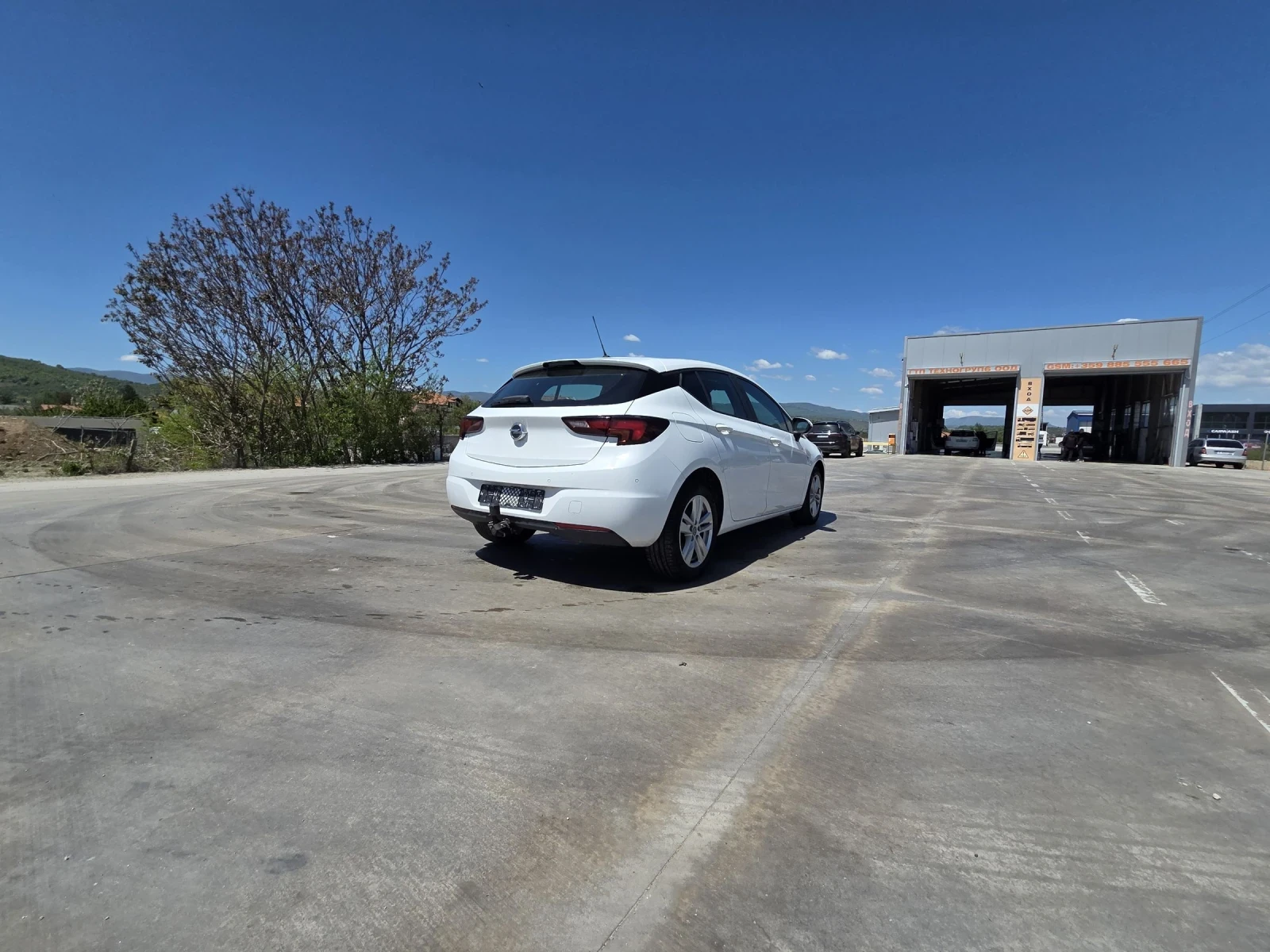 Opel Astra 1.6 CDTI, снимка 4 - Автомобили и джипове - 54409740