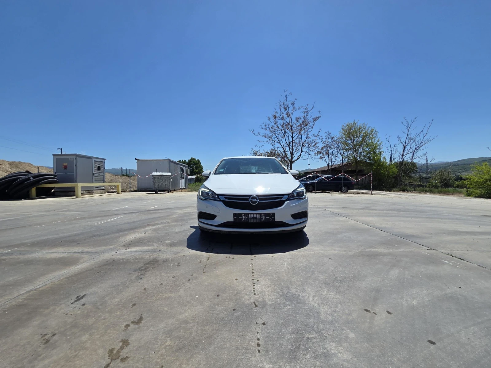 Opel Astra 1.6 CDTI, снимка 3 - Автомобили и джипове - 54409740