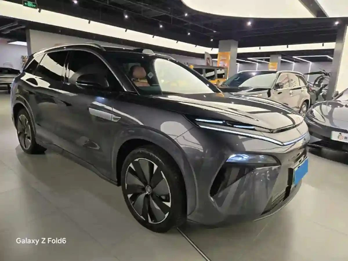 BYD Tang, снимка 12 - Автомобили и джипове - 54573753
