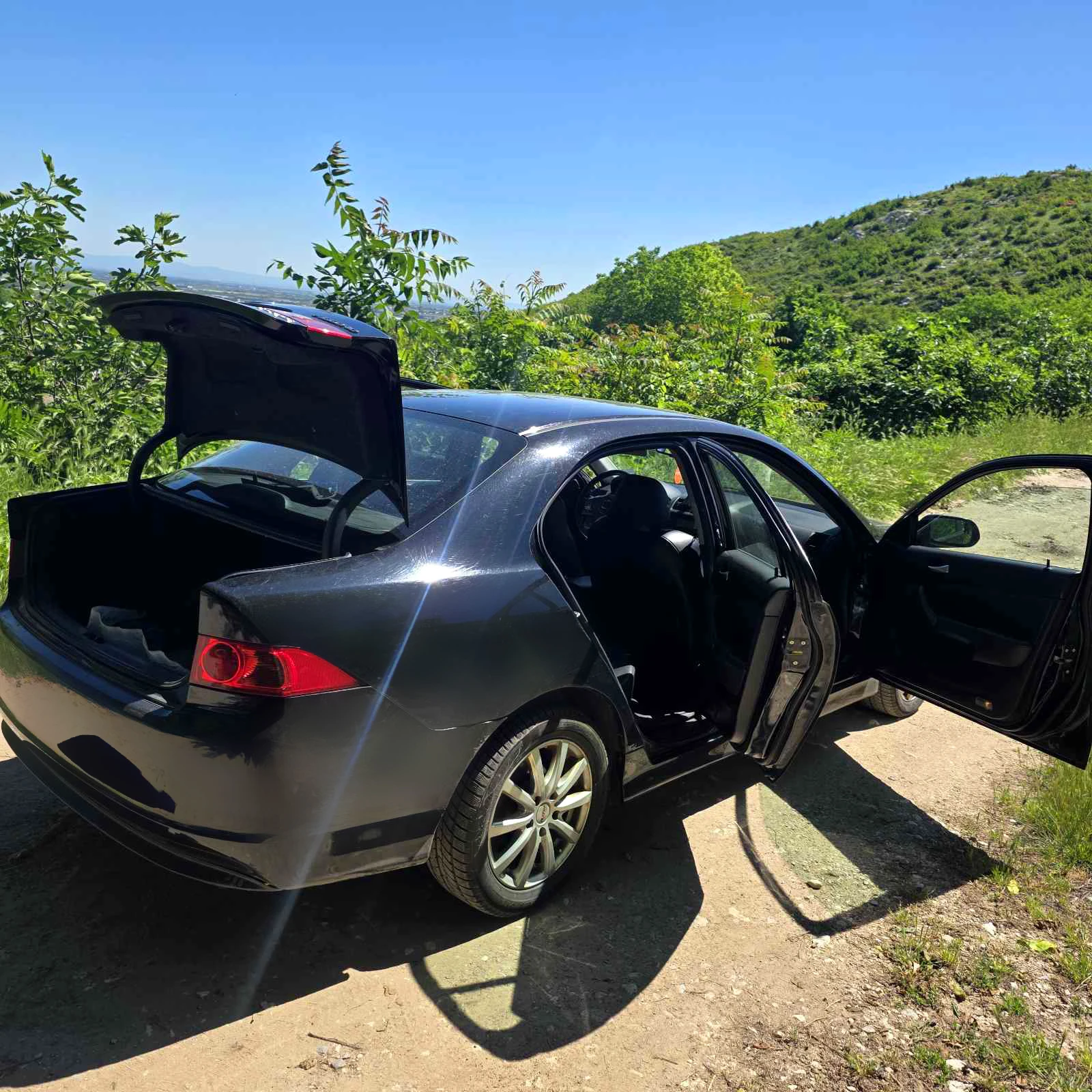 Honda Accord, снимка 2 - Автомобили и джипове - 54737227