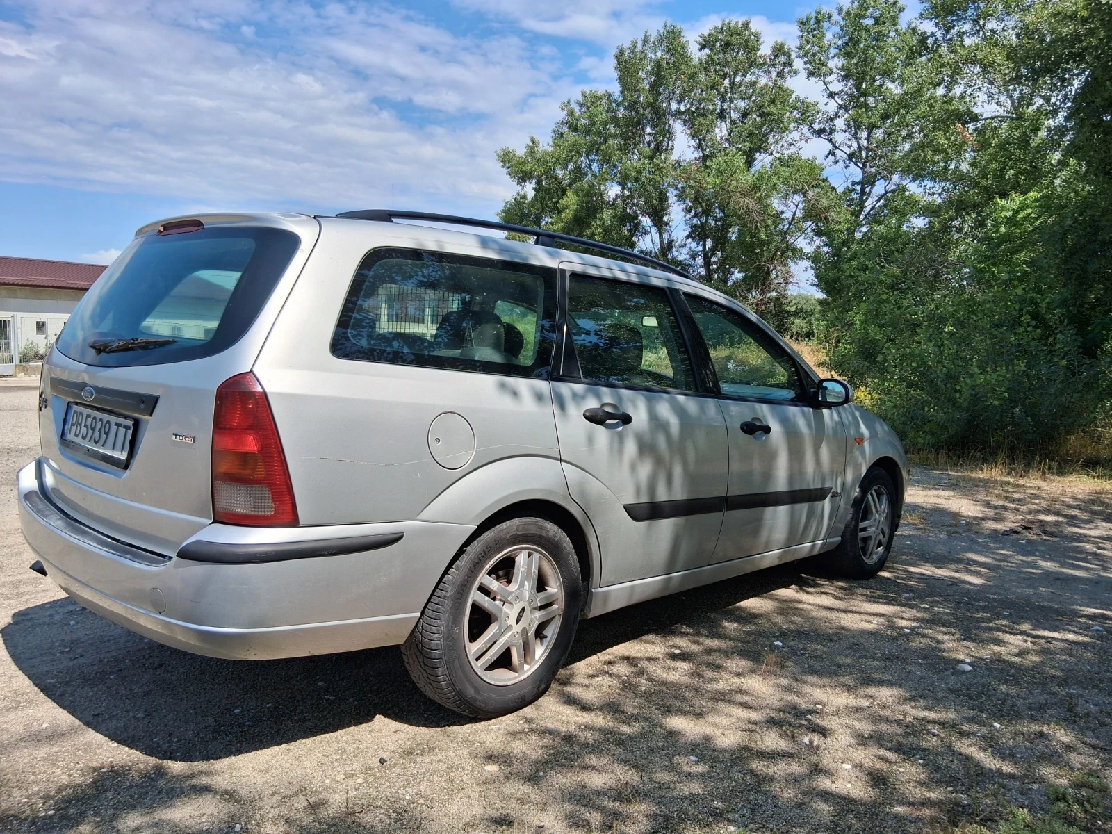 Ford Focus 1600, снимка 17 - Автомобили и джипове - 54807369