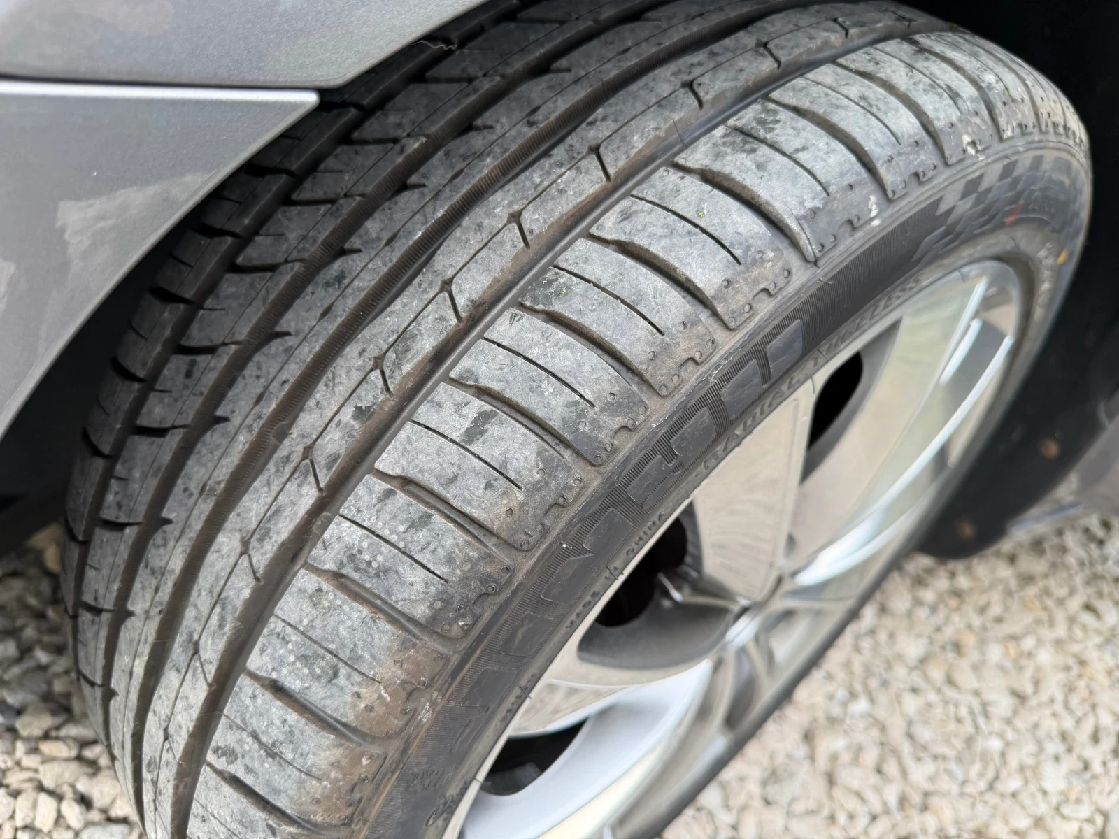 VW Golf 1.6 TDi / EURO 5 / KLIMATRONIK, снимка 16 - Автомобили и джипове - 54875092