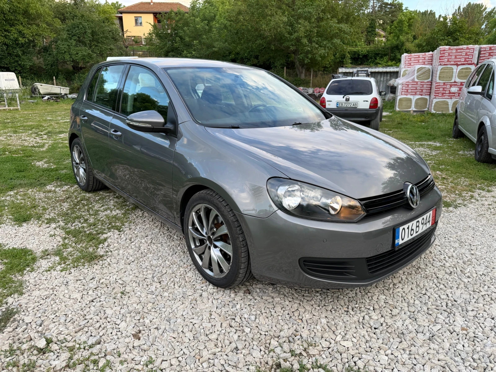 VW Golf 1.6 TDi / EURO 5 / KLIMATRONIK, снимка 3 - Автомобили и джипове - 54875092
