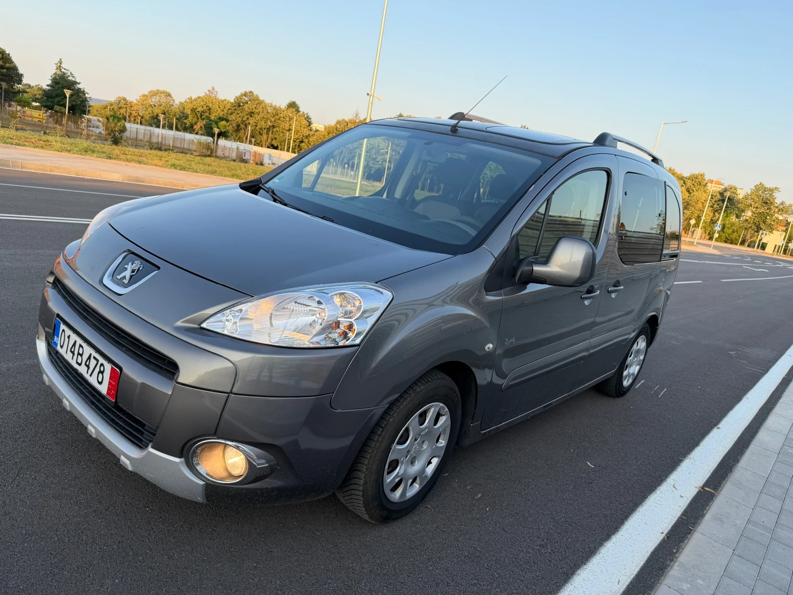 Peugeot Partner 1, 6HDI 110k.c.6 ск.MULTISPASE RANCH КЛИМА ВНОС , снимка 3 - Автомобили и джипове - 55607347