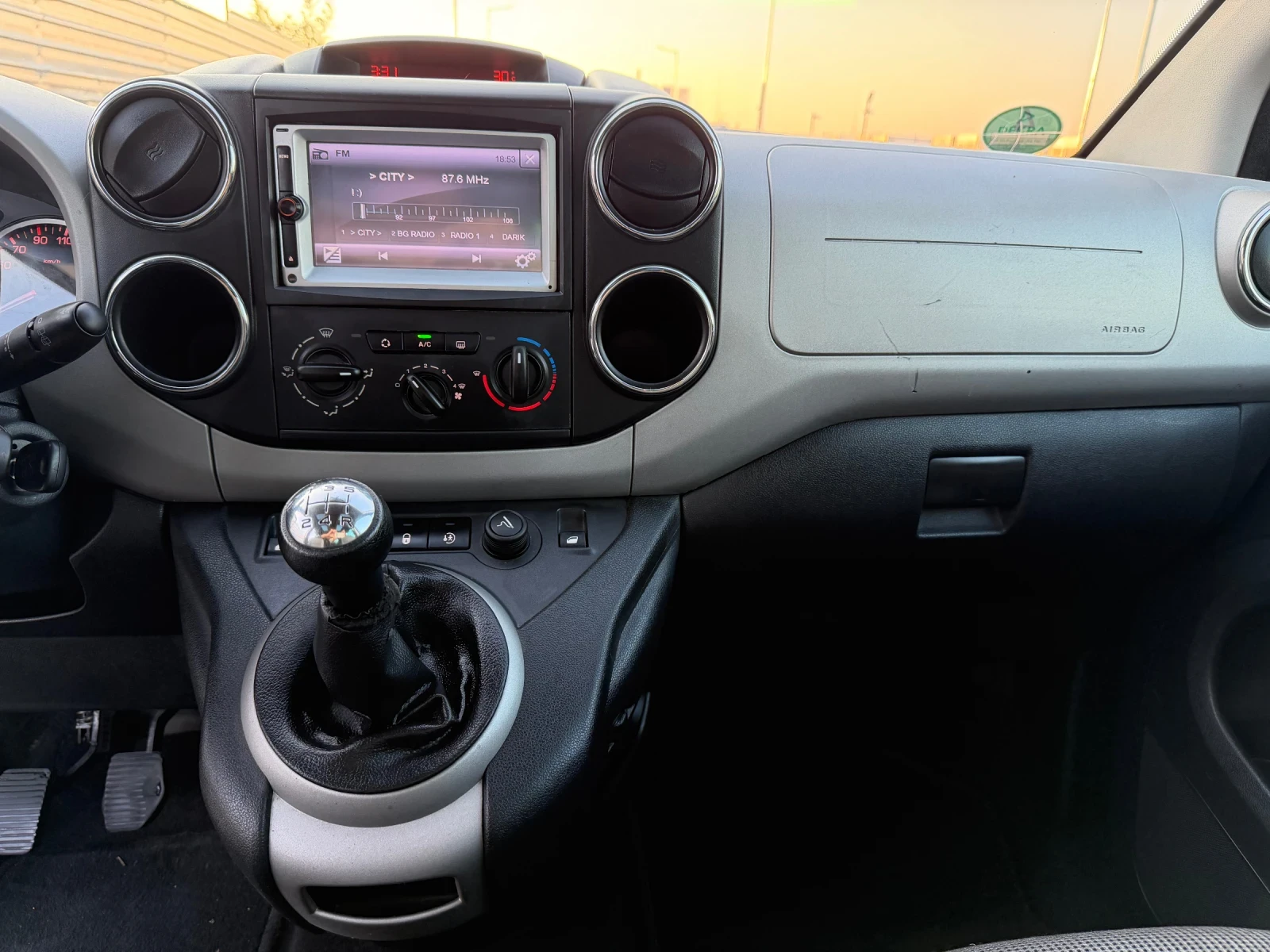 Peugeot Partner 1, 6HDI 110k.c.6 ск.MULTISPASE RANCH КЛИМА ВНОС , снимка 10 - Автомобили и джипове - 55607347