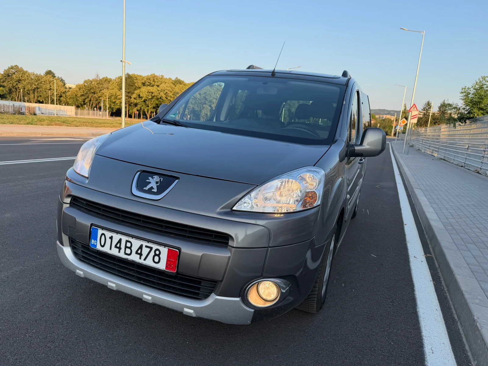 Peugeot Partner 1, 6HDI 110k.c.6 ск.MULTISPASE RANCH КЛИМА ВНОС , снимка 2 - Автомобили и джипове - 55607347