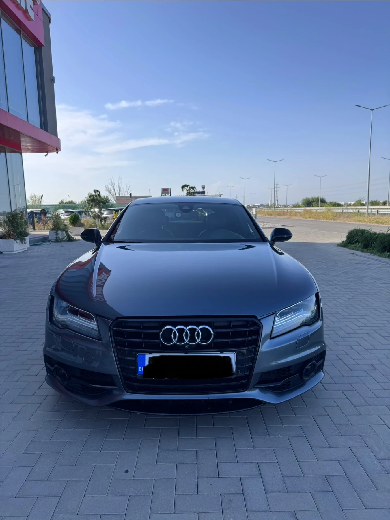 Audi A7 S-line Bitdi! Soft close! Distronic! , снимка 2 - Автомобили и джипове - 55874176