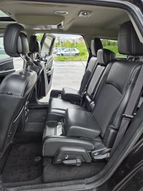 Fiat Freemont 2.0 MultiJet AWD (170 к.с.)+ зимни гуми + греди, снимка 9