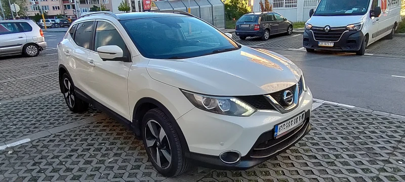 Nissan Qashqai, снимка 1 - Автомобили и джипове - 47869516