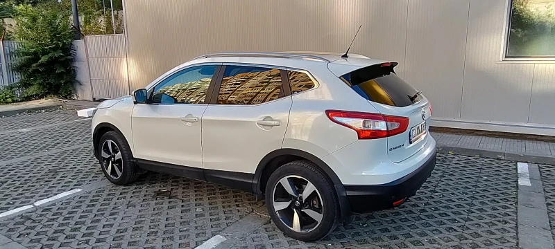 Nissan Qashqai, снимка 5 - Автомобили и джипове - 49597818