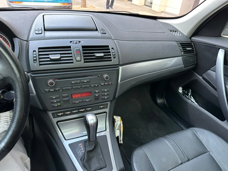 BMW X3 2.0d Full, снимка 8 - Автомобили и джипове - 48884819