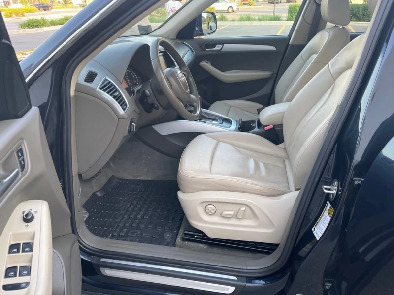 Audi Q5 * 2.0L Premium * CARFAX * ЦЕНА ДО БГ, снимка 11 - Автомобили и джипове - 52839015