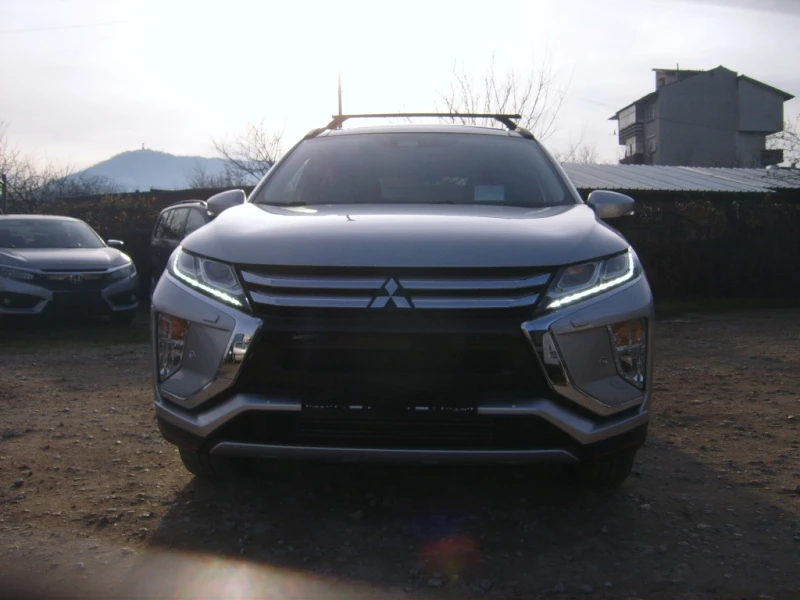 Mitsubishi Eclipse Cross 1, 5  4x4 diamond, снимка 2 - Автомобили и джипове - 52849125