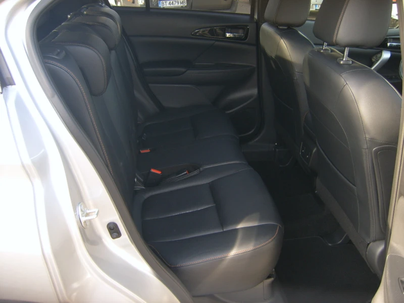 Mitsubishi Eclipse Cross 1, 5  4x4 diamond, снимка 7 - Автомобили и джипове - 52849125