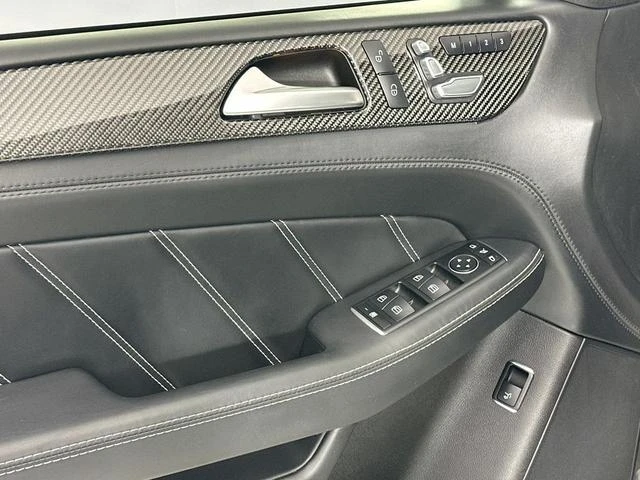 Mercedes-Benz GLE 63 S AMG, снимка 15 - Автомобили и джипове - 52614335