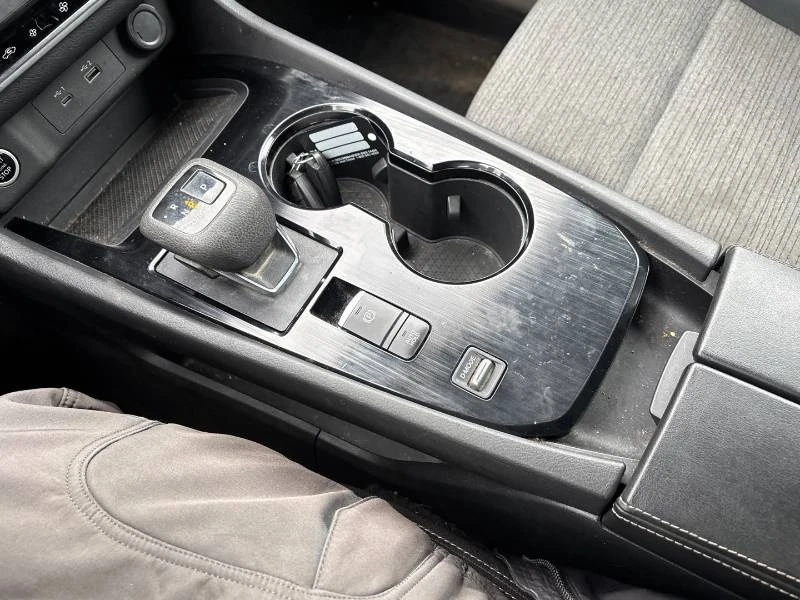 Nissan Rogue 2022 S * CARFAX * БЕЗ ПЪРВОНАЧАЛНА ВНОСКА, снимка 14 - Автомобили и джипове - 52870343