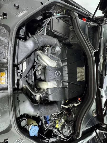 Mercedes-Benz GL 550 4.6L 8 All wheel drive - изображение 9