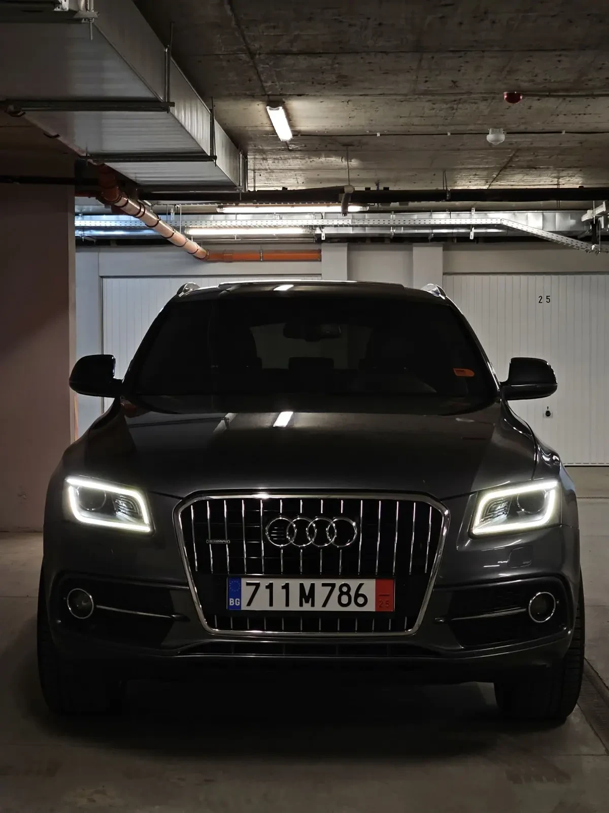 Audi Q5 3.0TDI, S-LINE - изображение 2