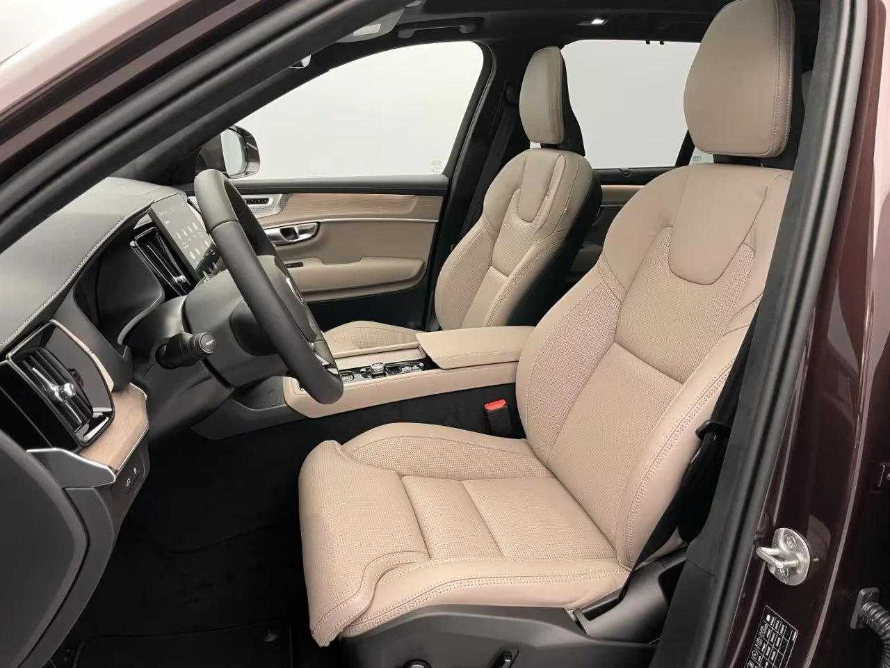 Volvo Xc90 T8-ULTRA/455HP/PANO/B&W/HUD/CAM/ACC/DIGI/AMBI/157g - изображение 6