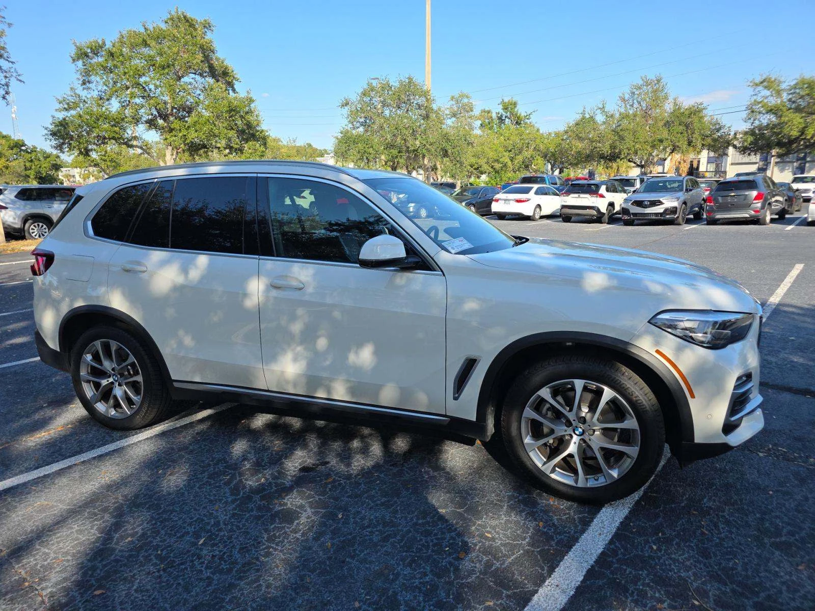 BMW X5 xDrive40i - изображение 2