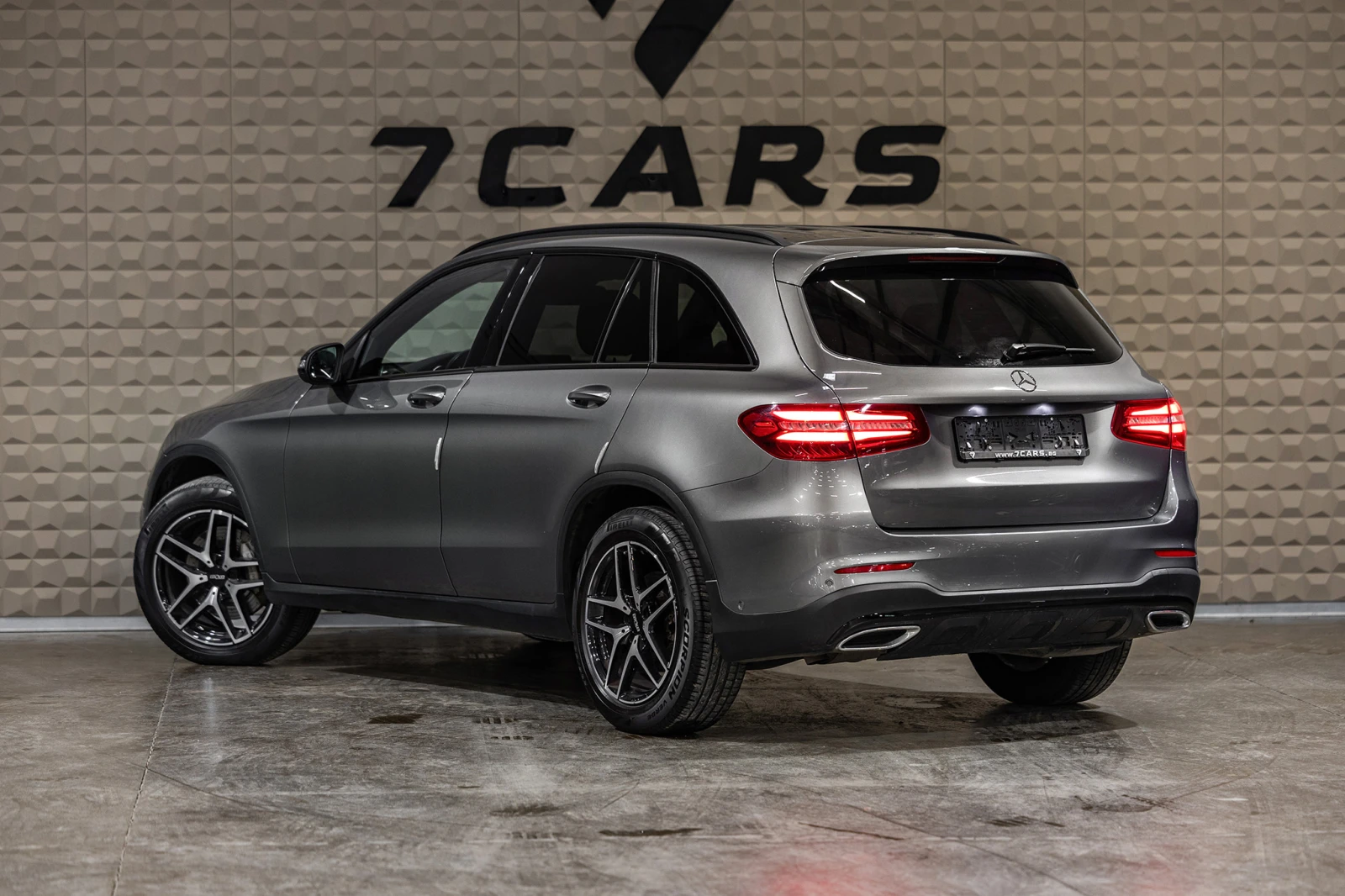 Mercedes-Benz GLE 250 D * AMG Line * 4MATIC * 9G-TRONIC * DISTRONIC - изображение 4