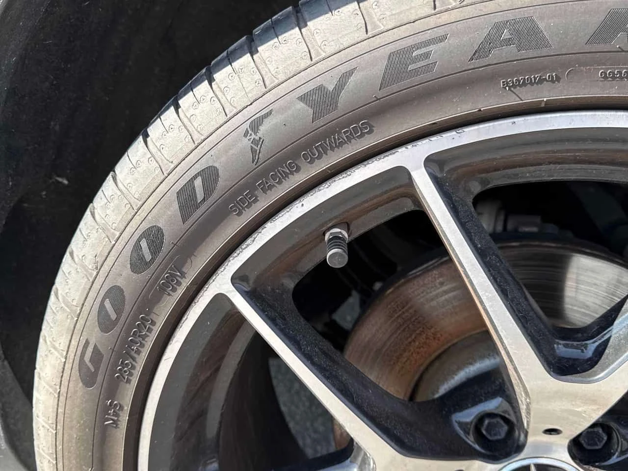 Mercedes-Benz GLC 43 AMG AMG /CARFAX /Дигитален КМ/Панорама/Клип, снимка 11 - Автомобили и джипове - 53774293