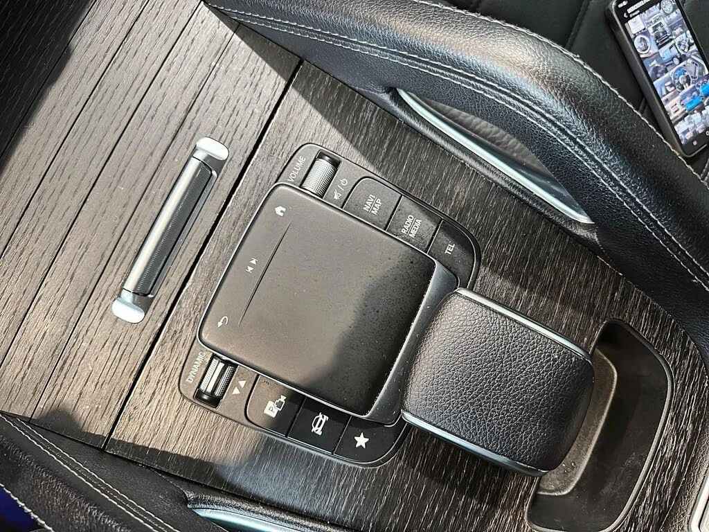 Mercedes-Benz GLE 350, снимка 16 - Автомобили и джипове - 53975625