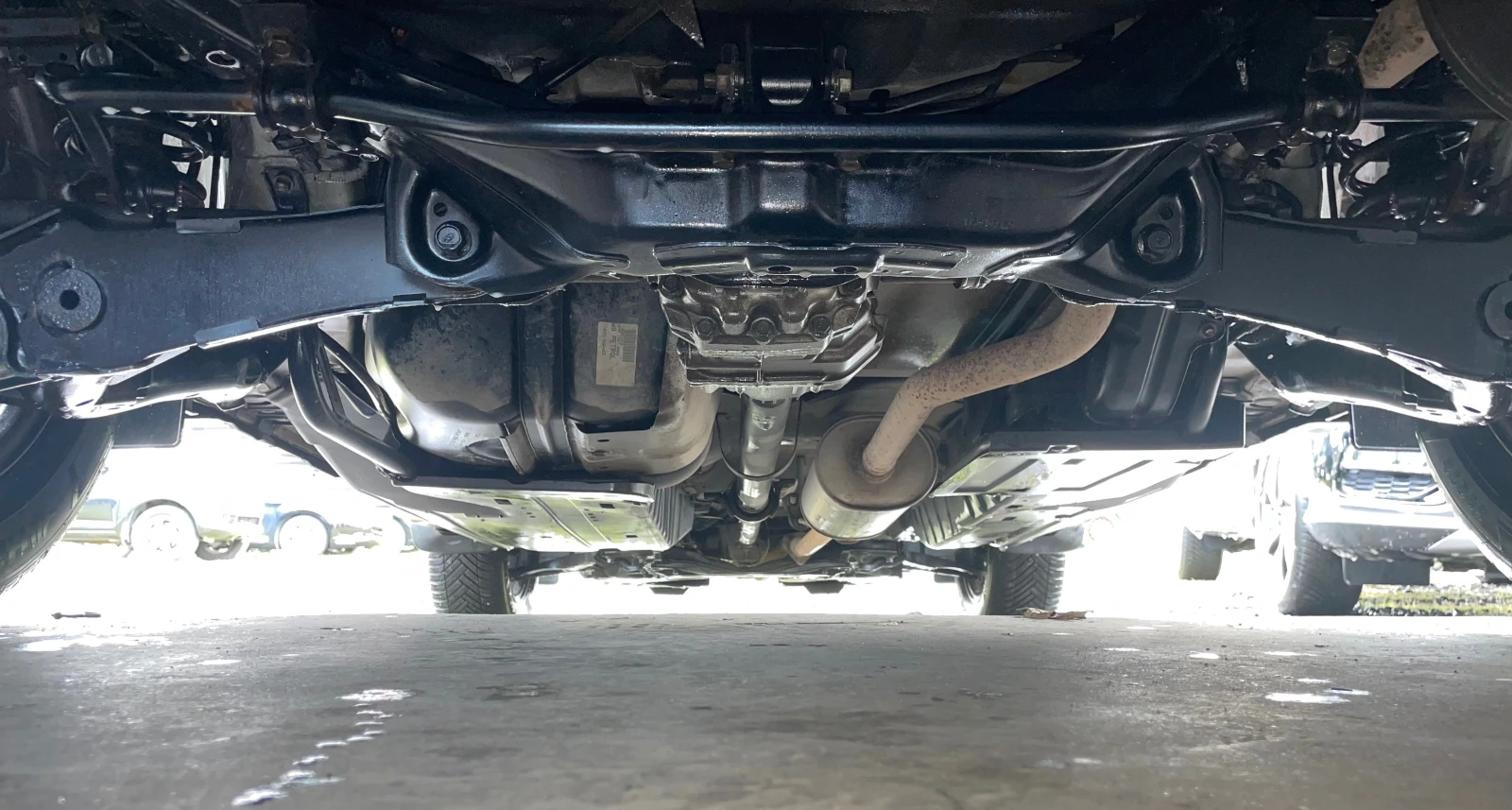 Honda Cr-v IIIExclusive2.0i-VTEC(150Hp)6-Speed 4WD BRCeco-GPL, снимка 14 - Автомобили и джипове - 54016034