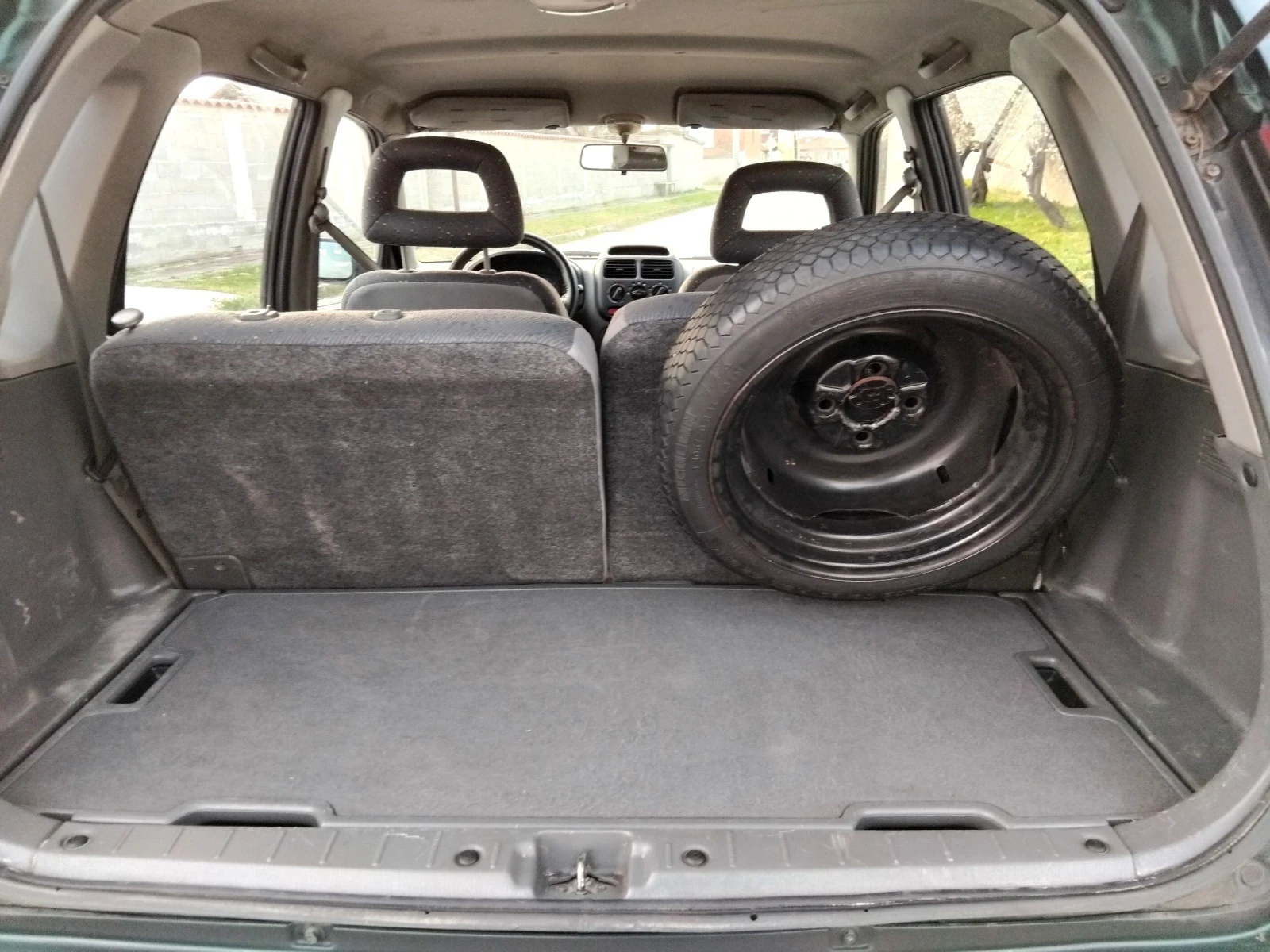 Suzuki Ignis 1.3i.86k.4+ 4.ГАЗ + КЛИМА. ВЕРИГА ..., снимка 13 - Автомобили и джипове - 54035376