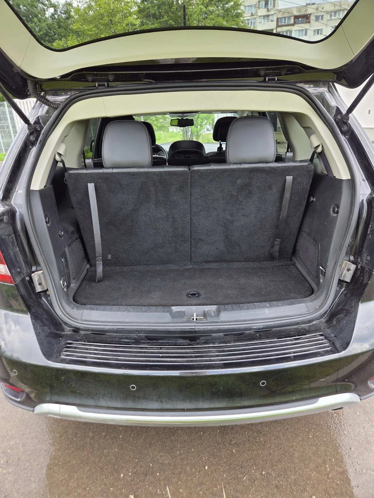 Fiat Freemont 2.0 MultiJet AWD (170 к.с.)+ зимни гуми + греди, снимка 7 - Автомобили и джипове - 54577793
