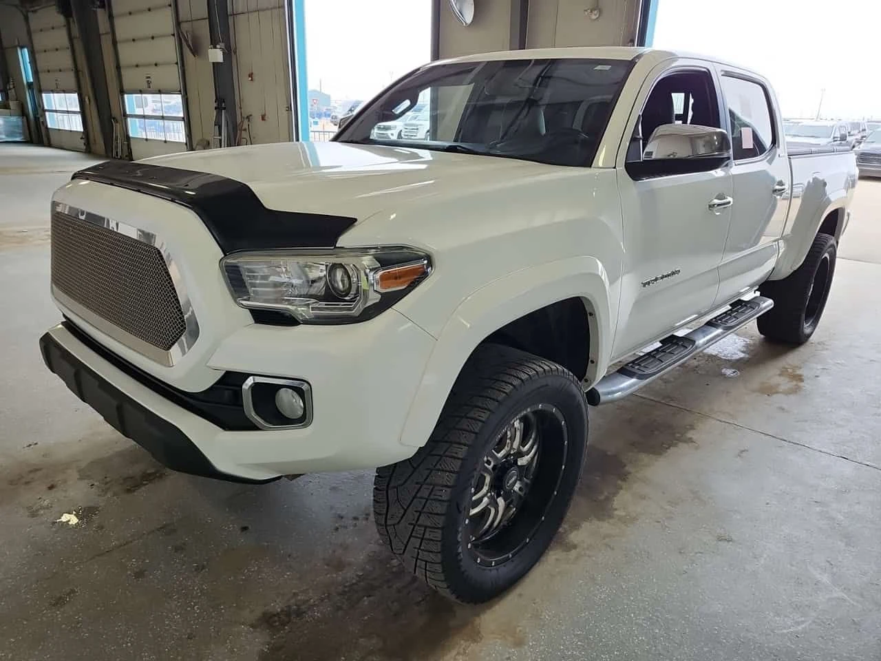 Toyota Tacoma LIMITED CREW CAB LONG BED * CARFAX * ФИНАНСИРАНЕ