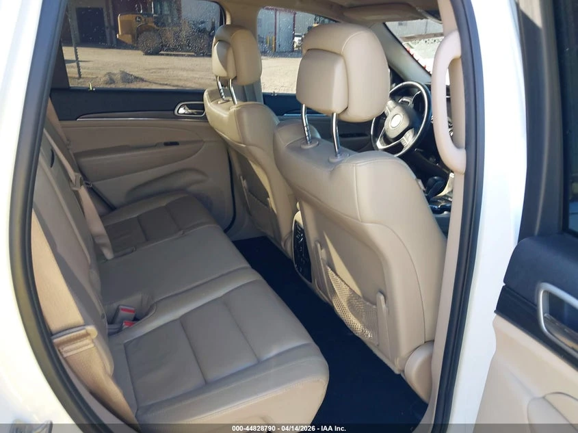 Jeep Grand cherokee 3.6l Limited, снимка 8 - Автомобили и джипове - 54622411