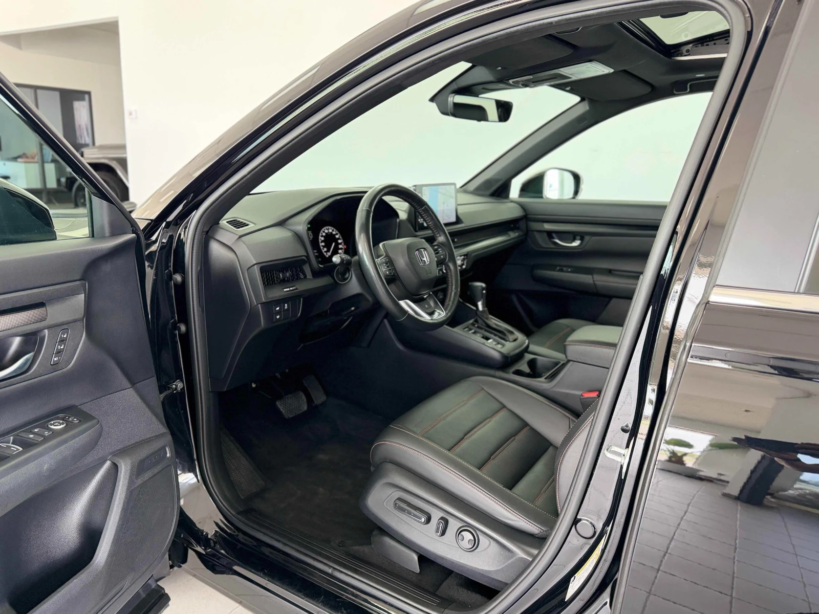 Honda Cr-v Hybrid * EX-L AWD * CARFAX * АВТО КРЕДИТ * , снимка 8 - Автомобили и джипове - 54825644