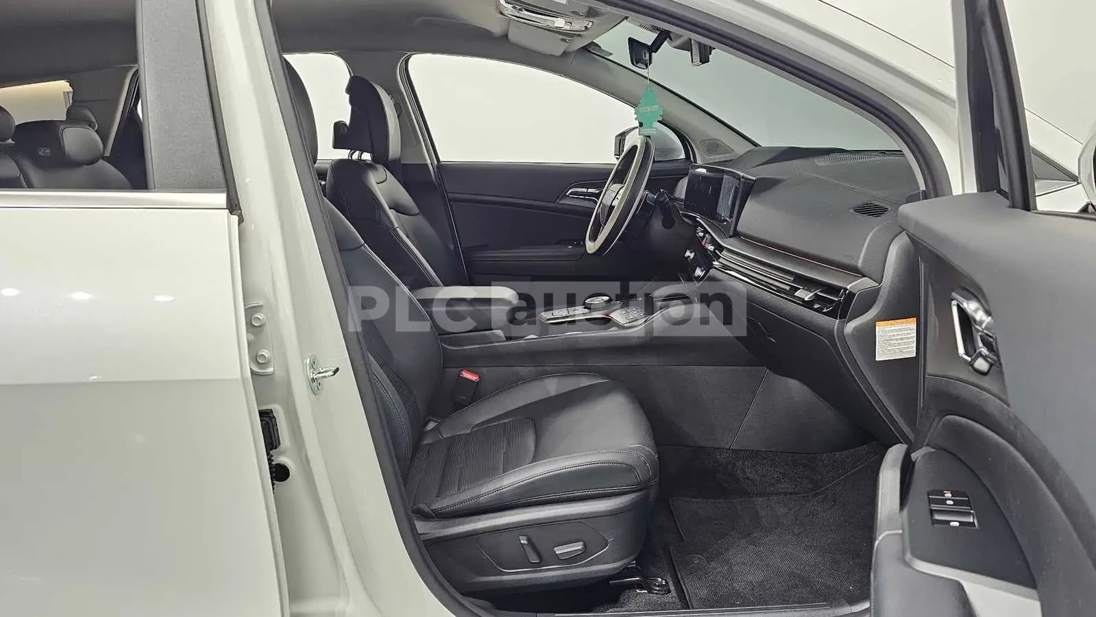 Kia Sportage Hybrid| 360| ОБДУХ| DIST| HEAD-UP| ВКЛ.ТЕХНОТЕСТ, снимка 9 - Автомобили и джипове - 54997916