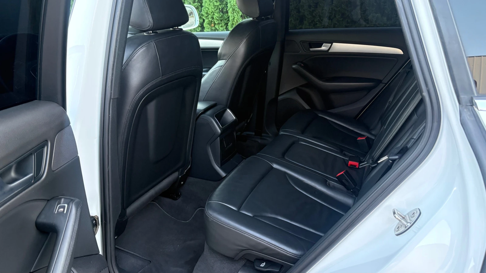 Audi Q5 3.0tdi /S-Line / Панорама, снимка 14 - Автомобили и джипове - 55743653
